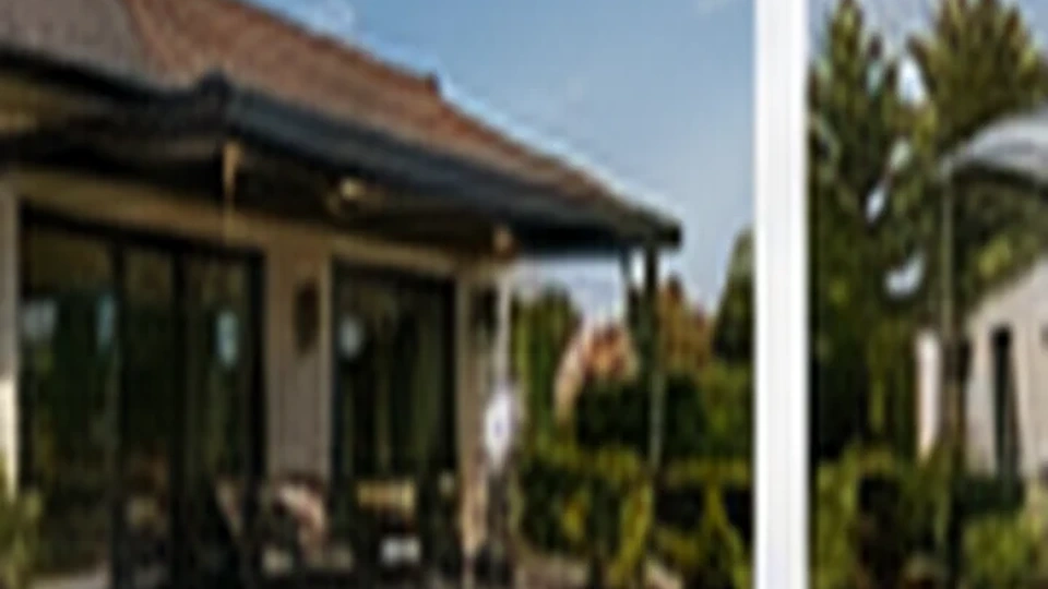 Überdachung am Bungalow – Beispiel für Terrassenüberdachungen